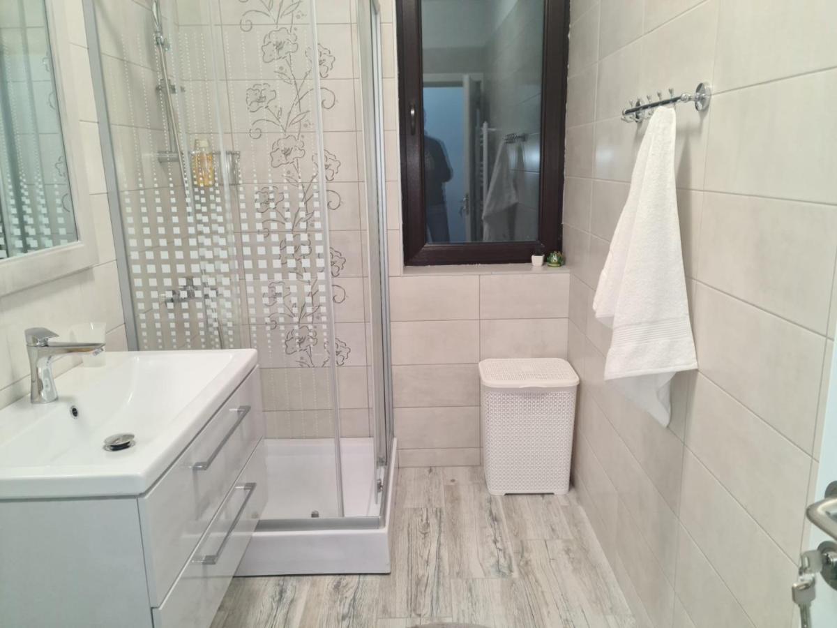 Apartament David Râmnicu Vâlcea Εξωτερικό φωτογραφία