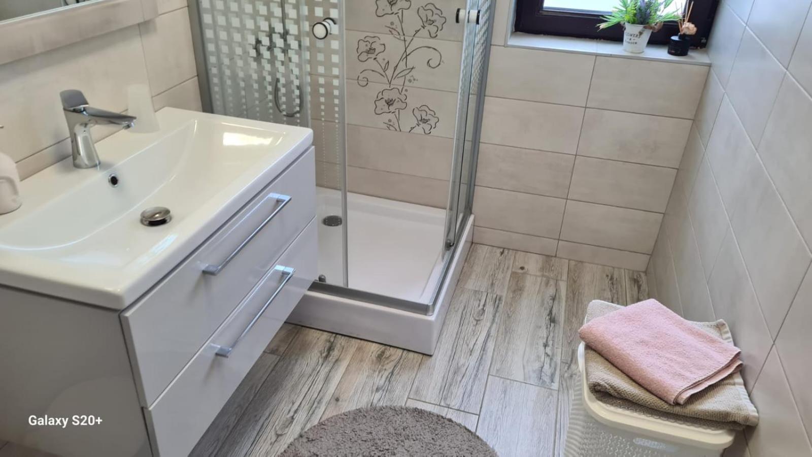 Apartament David Râmnicu Vâlcea Εξωτερικό φωτογραφία